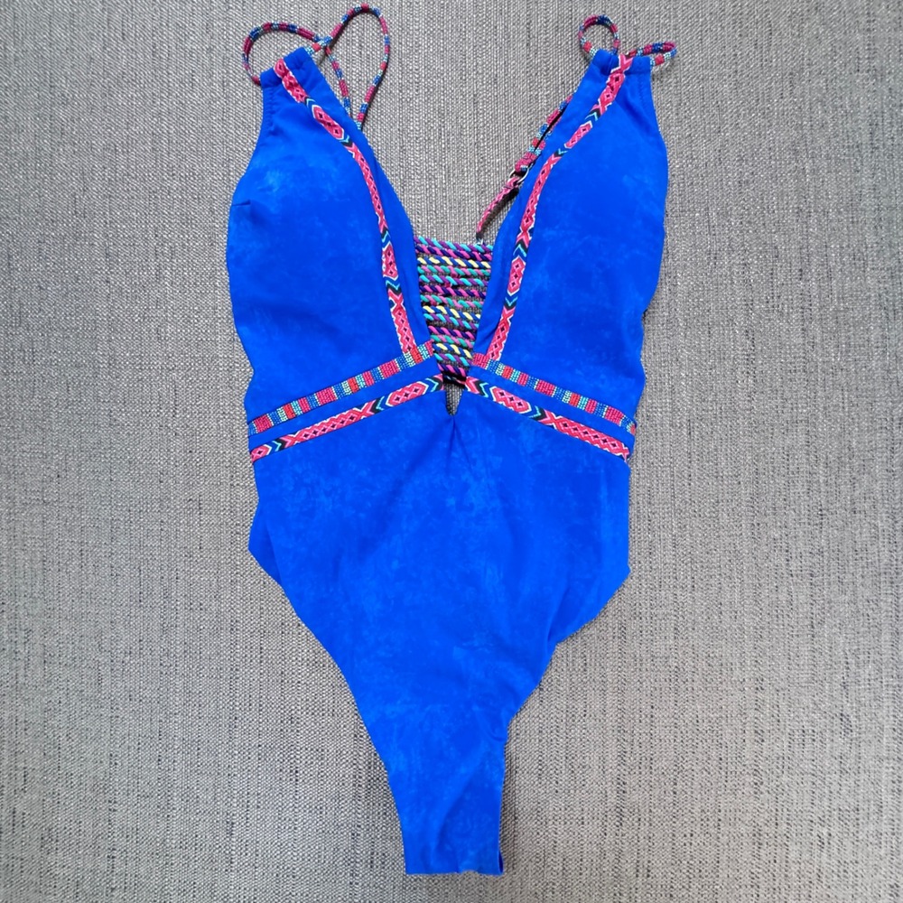 Nanette Lepore Blue Embroidered One Piece Swimsuit Medium NL8CN10
